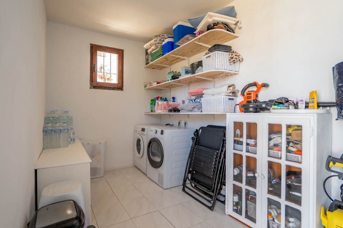 Chalet de 3 habitaciones en Moraira en venta con piscina garaje - 499.000 € (Ref: 10057425)