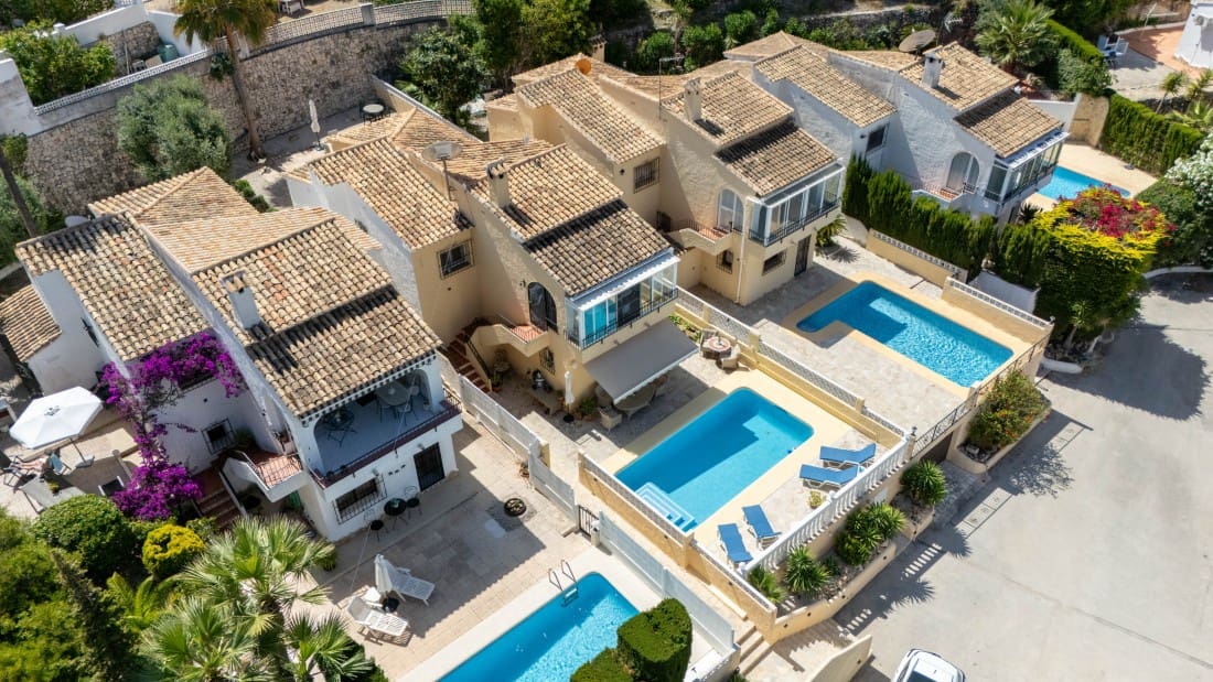 Chalet de 3 habitaciones en Moraira en venta con piscina garaje - 499.000 € (Ref: 10057425)