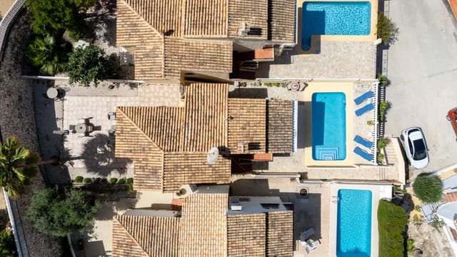3 Zimmer Villa zu verkaufen in Moraira, Teulada-Moraira mit Pool Garage - 499.000 € (Ref: 10057425)