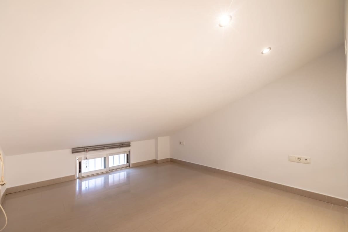 3 Zimmer Apartment zu verkaufen in Valencia Stadt - 320.000 € (Ref: 10057426)