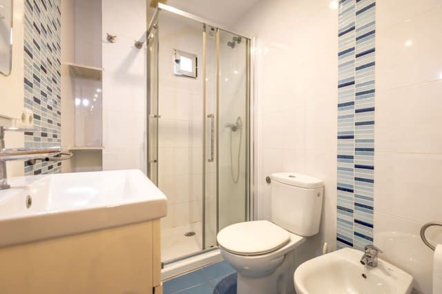 3 slaapkamer Appartement te koop in Valencia stad - € 320.000 (Ref: 10057426)