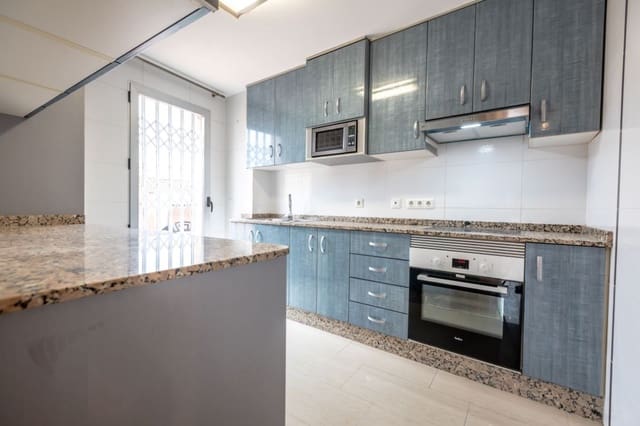 3 slaapkamer Appartement te koop in Valencia stad - € 320.000 (Ref: 10057426)
