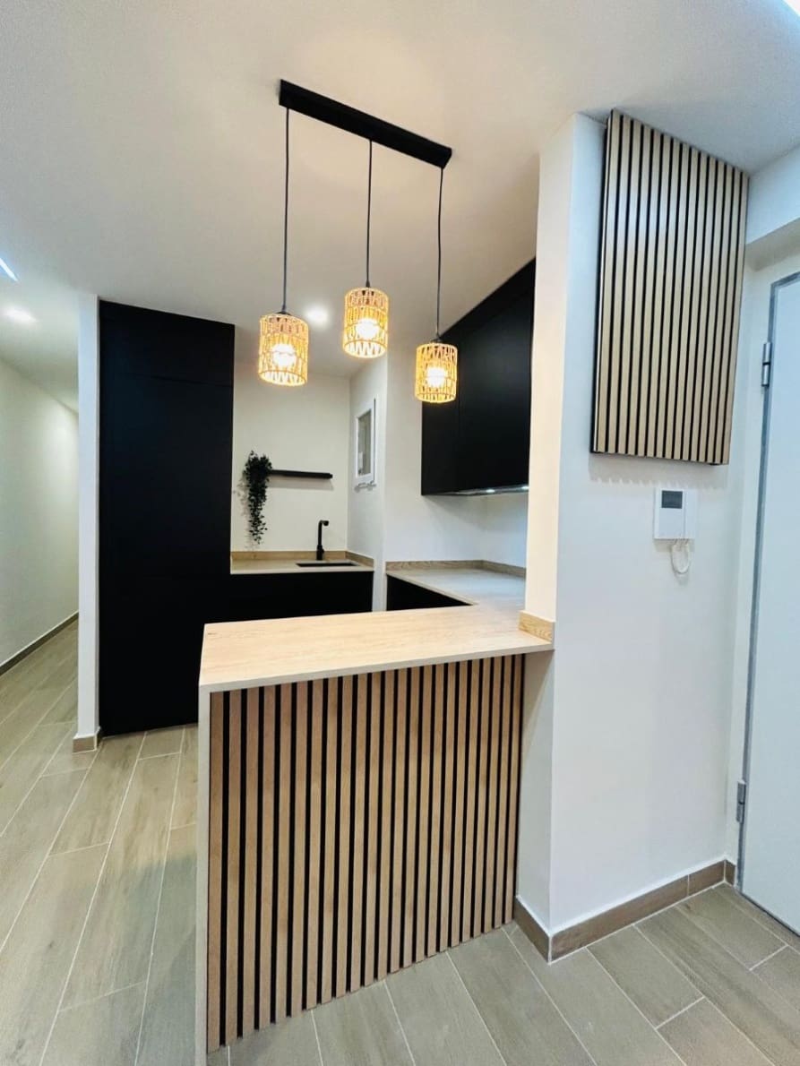 3 bedroom Apartment for sale in Valencia city - € 430,000 (Ref: 10057427)