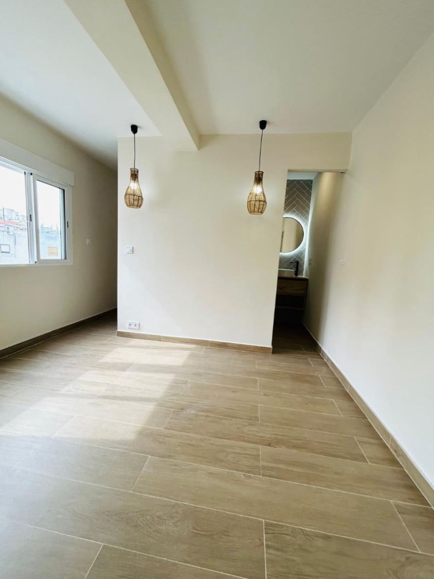 3 bedroom Apartment for sale in Valencia city - € 430,000 (Ref: 10057427)