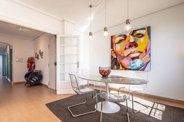 3 sovrum Lägenhet till salu i Russafa, Valencia stad - 528 000 € (Ref: 10057430)