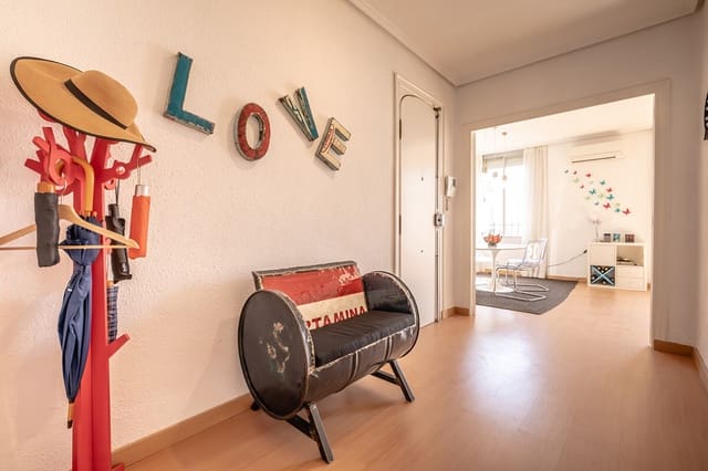 3 sovrum Lägenhet till salu i Russafa, Valencia stad - 528 000 € (Ref: 10057430)