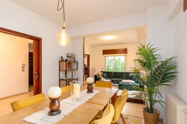 5 slaapkamer Villa te koop in Alberic met zwembad - € 369.000 (Ref: 10057435)