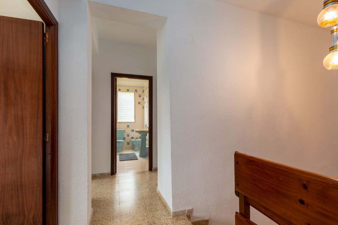 Chalet de 5 habitaciones en Alberic en venta con piscina - 369.000 € (Ref: 10057435)