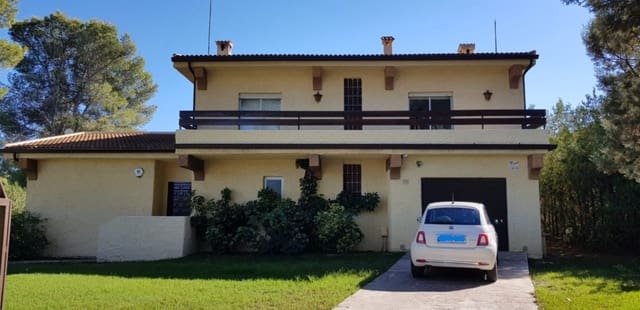 5 slaapkamer Villa te koop in Alberic met zwembad - € 369.000 (Ref: 10057435)