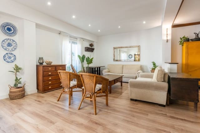 4 sovrum Lägenhet till salu i Ciutat Vella, Valencia stad - 870 000 € (Ref: 10132281)