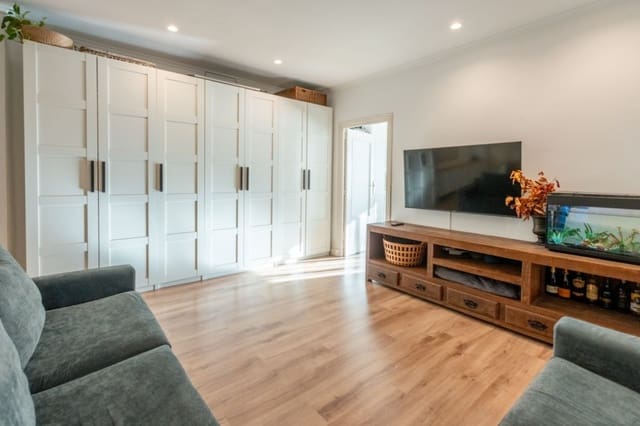 4 sovrum Lägenhet till salu i Ciutat Vella, Valencia stad - 870 000 € (Ref: 10132281)