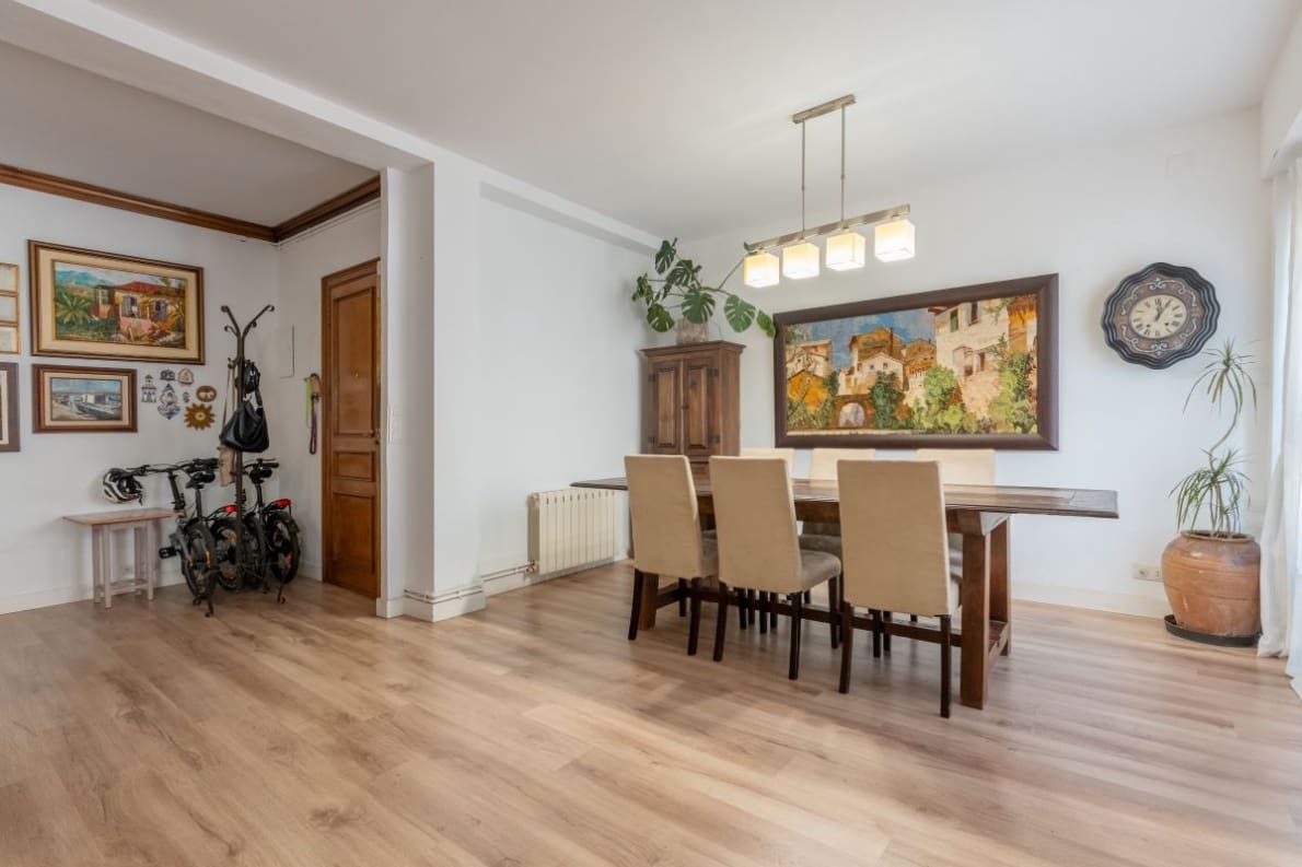 4 sovrum Lägenhet till salu i Valencia stad - 870 000 € (Ref: 10132281)