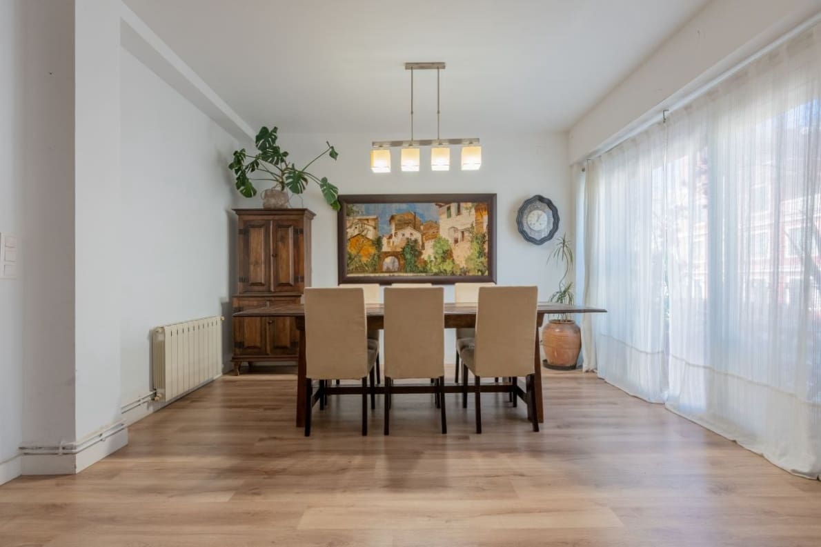 4 sovrum Lägenhet till salu i Valencia stad - 870 000 € (Ref: 10132281)