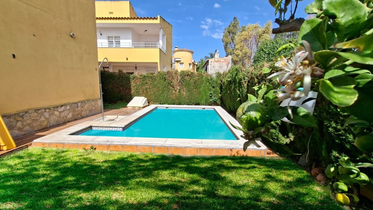3 Zimmer Villa zu verkaufen in Peniscola mit Pool Garage - 289.000 € (Ref: 10132288)