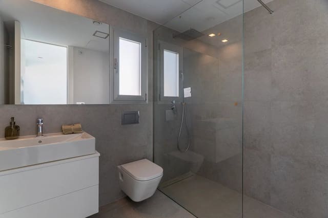 Chalet de 3 habitaciones en Finestrat Pueblo, Finestrat en venta con piscina garaje - 890.000 € (Ref: 10045619)