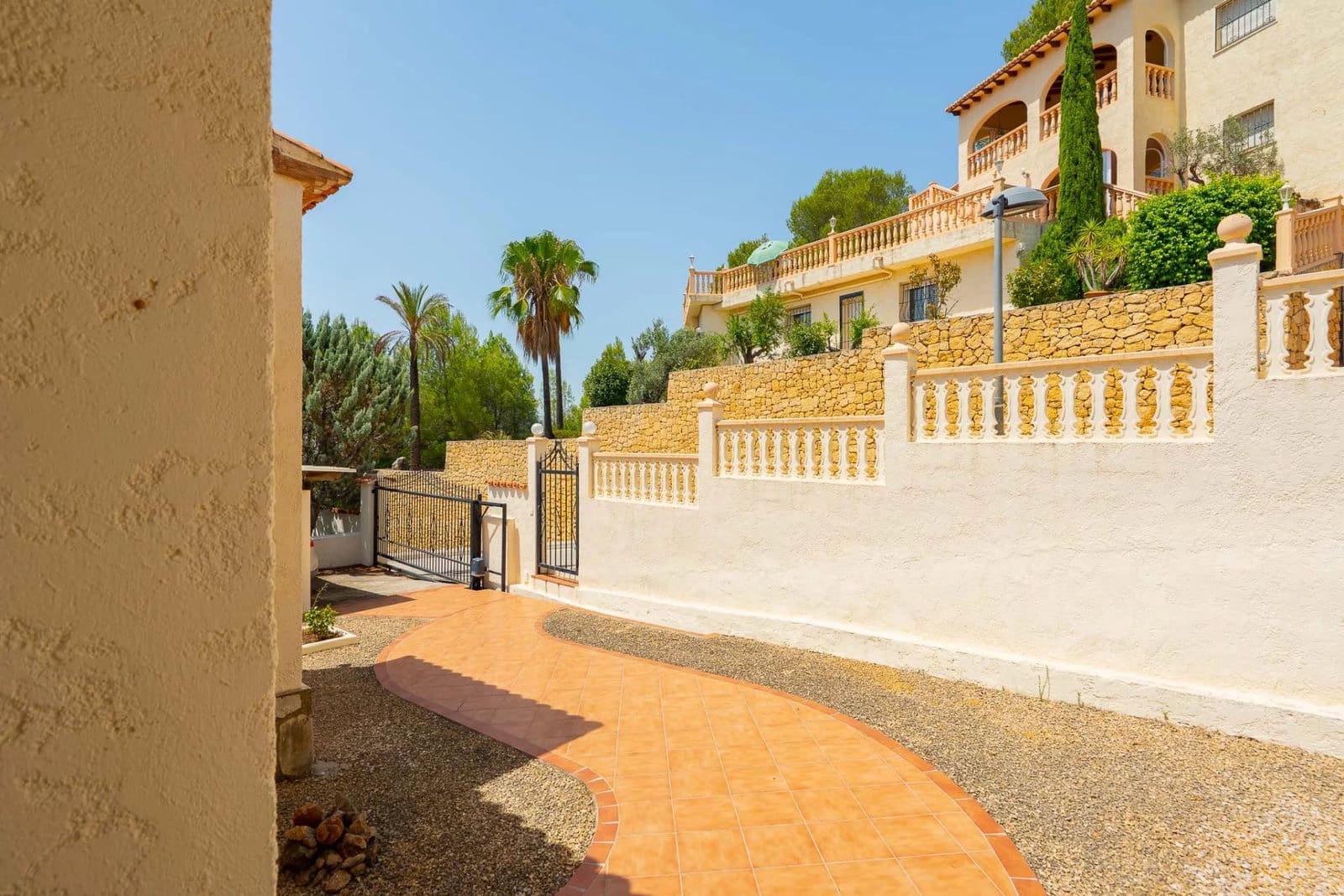 Chalet de 5 habitaciones en Jalón / Xaló en venta con piscina garaje - 599.000 € (Ref: 10045621)