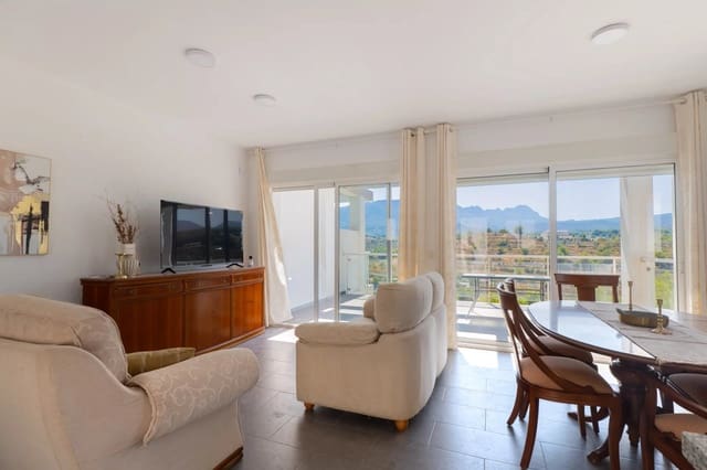 Chalet de 3 habitaciones en Pueblo, Calpe / Calp en venta con piscina garaje - 340.000 € (Ref: 10045623)