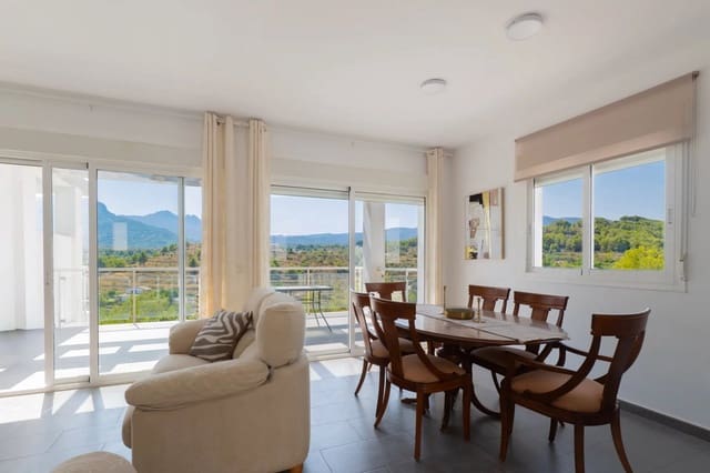 Chalet de 3 habitaciones en Pueblo, Calpe / Calp en venta con piscina garaje - 340.000 € (Ref: 10045623)