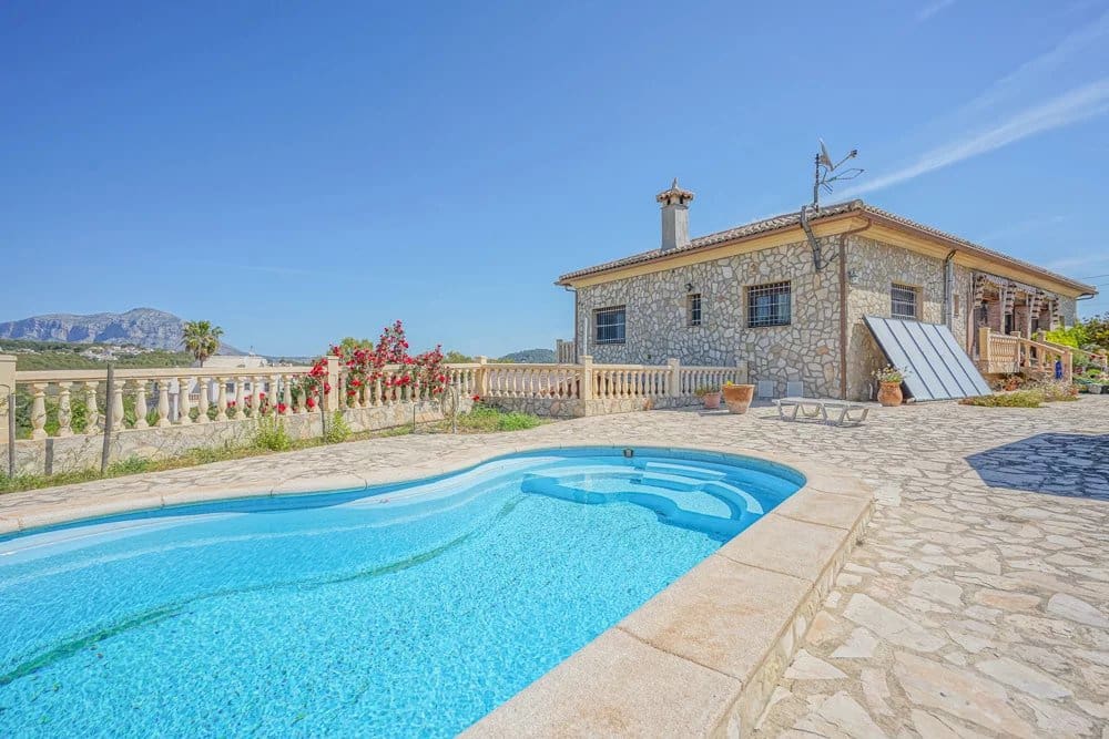 4 quarto Moradia para venda em Benitachell / Benitatxell com piscina - 1 240 000 € (Ref: 10045625)