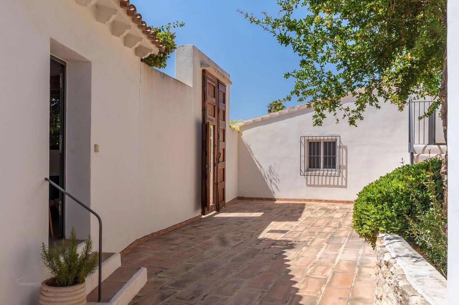6 soverom Villa til salgs i Benissa med svømmebasseng - € 1 595 000 (Ref: 10045628)