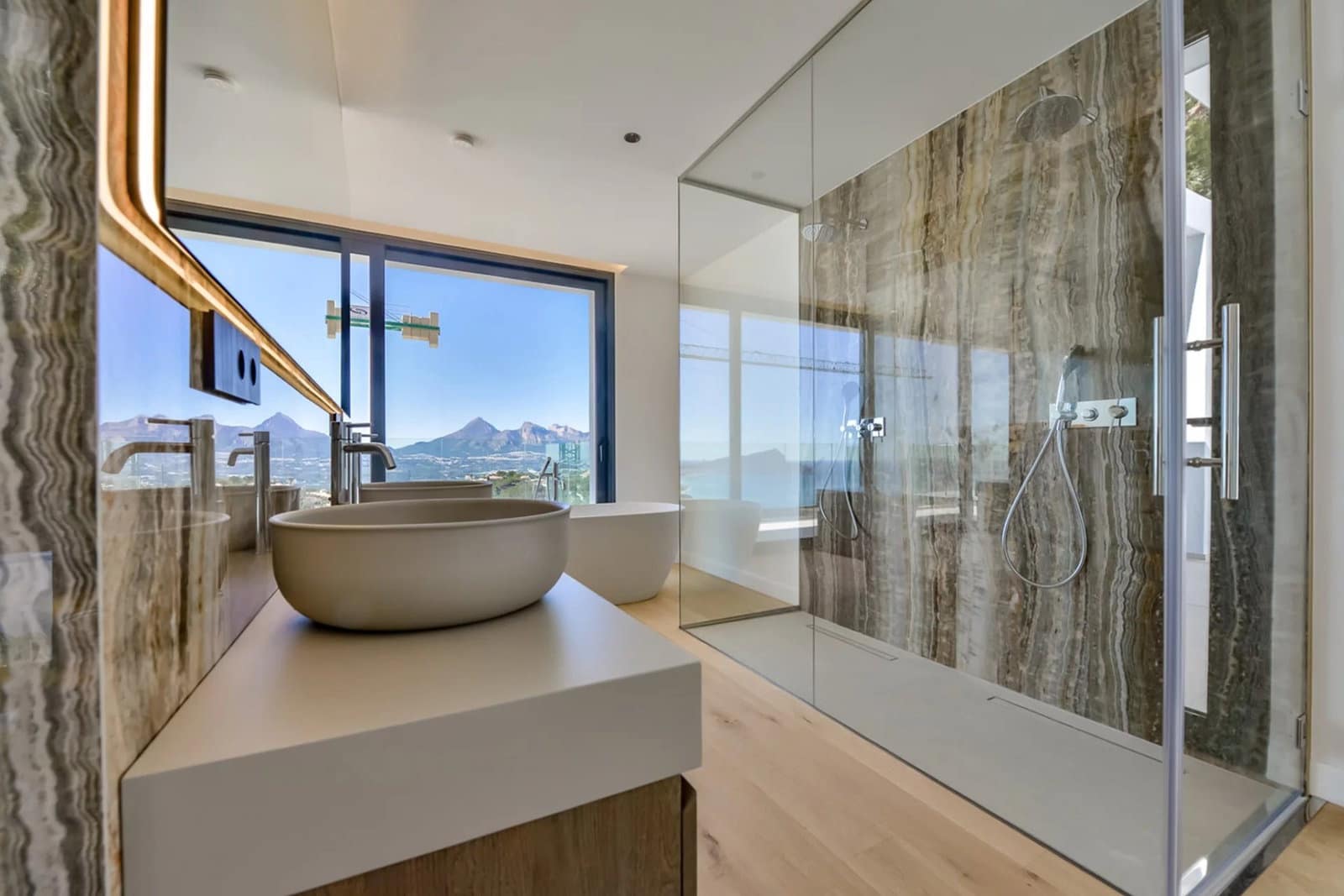 Chalet de 5 habitaciones en Altea en venta con piscina - 2.690.000 € (Ref: 10045630)