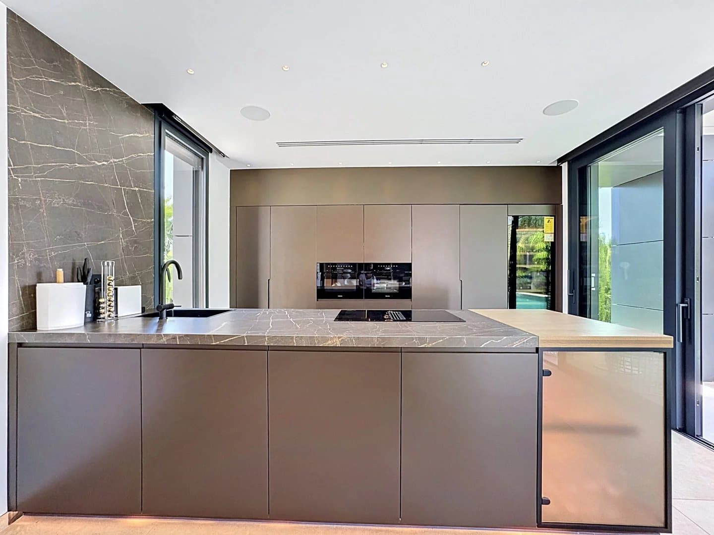 4 chambre Villa/Maison à vendre à Calpe / Calp avec piscine - 2 290 000 € (Ref: 10045633)