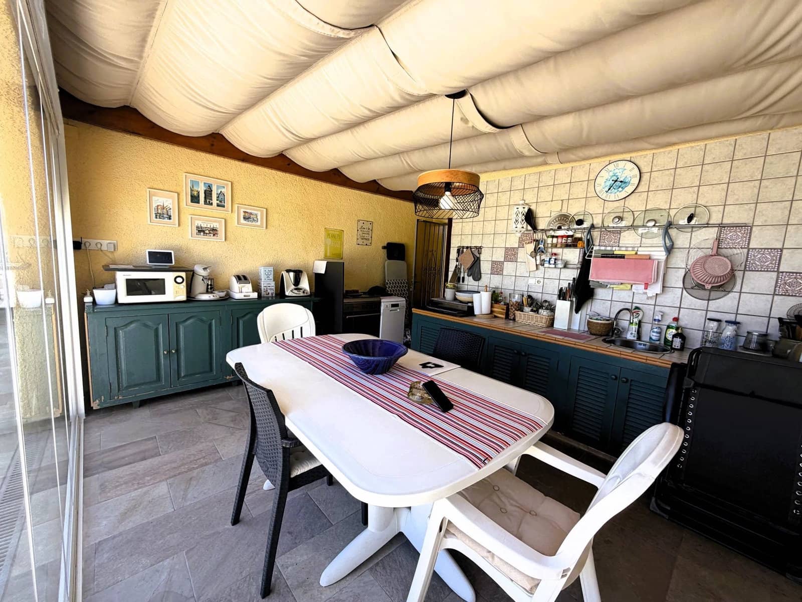 3 bedroom Villa for sale in Calpe / Calp with pool garage - € 695,000 (Ref: 10045634)