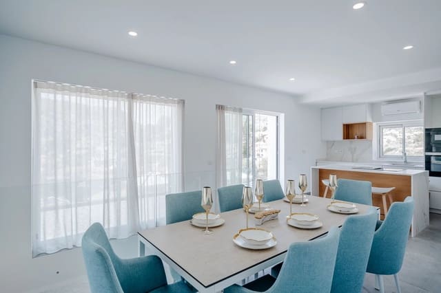 4 chambre Villa/Maison à vendre à Calpe / Calp avec piscine - 1 099 000 € (Ref: 10045635)