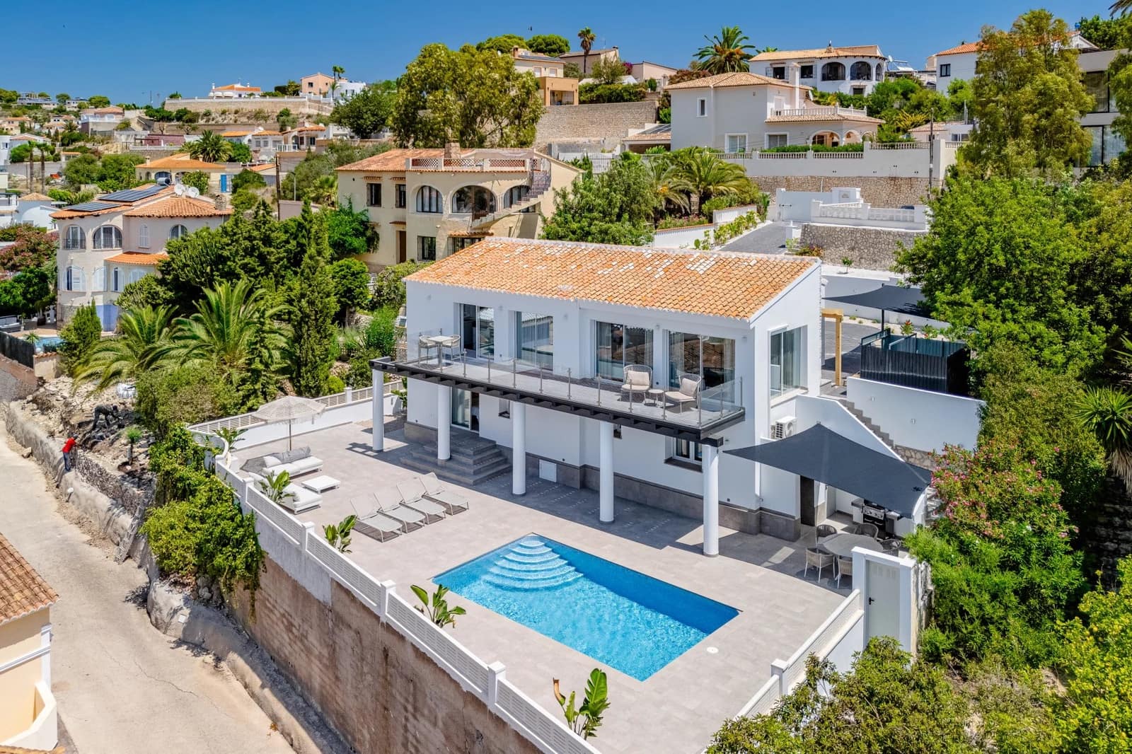 4 chambre Villa/Maison à vendre à Calpe / Calp avec piscine - 1 099 000 € (Ref: 10045635)