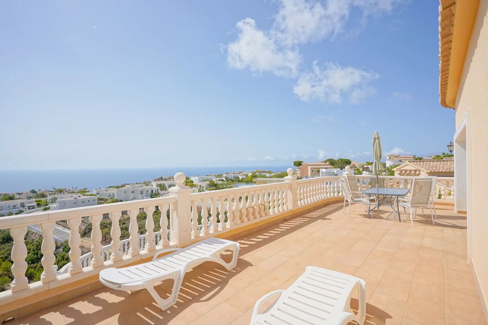 3 quarto Moradia para venda em Benitachell / Benitatxell com piscina - 715 000 € (Ref: 10045638)