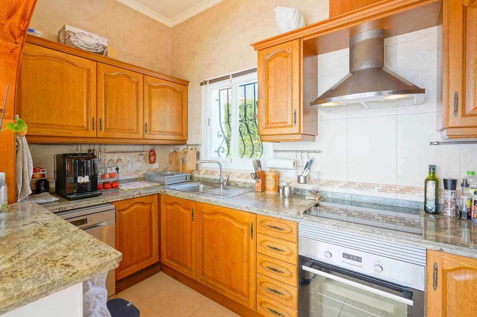 3 quarto Moradia para venda em Benitachell / Benitatxell com piscina - 715 000 € (Ref: 10045638)