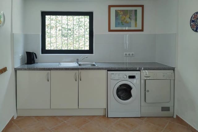 4 soverom Villa til salgs i Benissa med svømmebasseng - € 695 000 (Ref: 10045642)