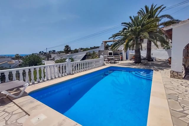 4 soverom Villa til salgs i Benissa med svømmebasseng - € 695 000 (Ref: 10045642)