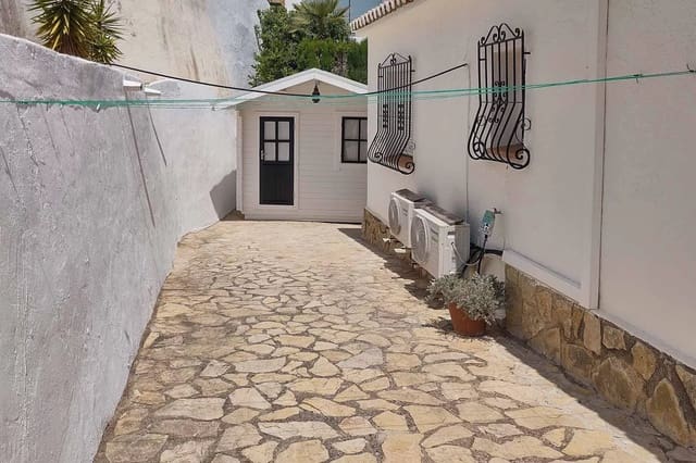 4 soverom Villa til salgs i Benissa med svømmebasseng - € 695 000 (Ref: 10045642)