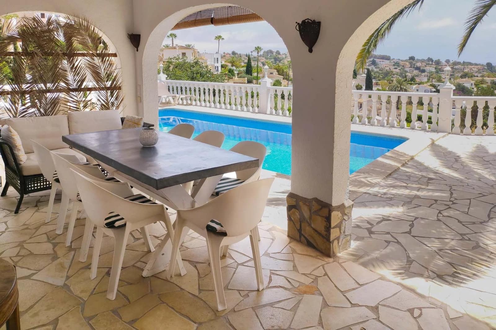 4 soverom Villa til salgs i Benissa med svømmebasseng - € 695 000 (Ref: 10045642)