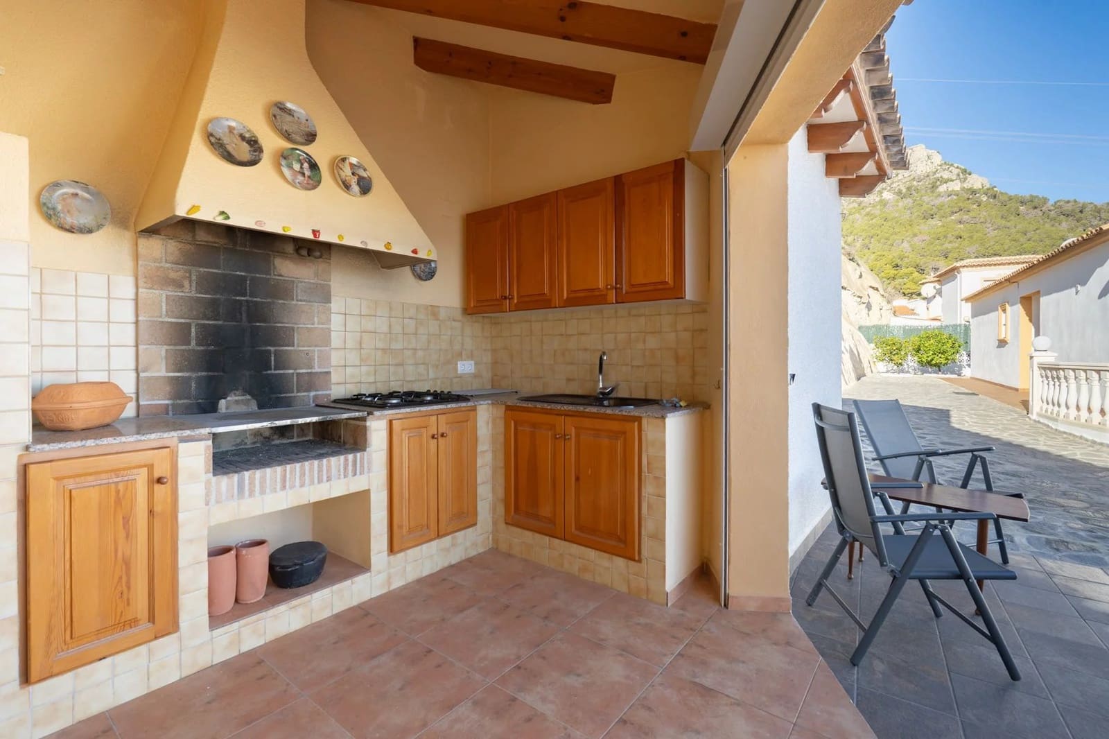Chalet de 4 habitaciones en Calpe / Calp en venta con piscina - 690.000 € (Ref: 10045645)