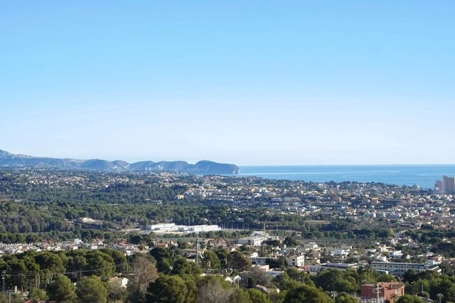 Chalet de 4 habitaciones en Canuta, Calpe / Calp en venta con piscina - 690.000 € (Ref: 10045645)