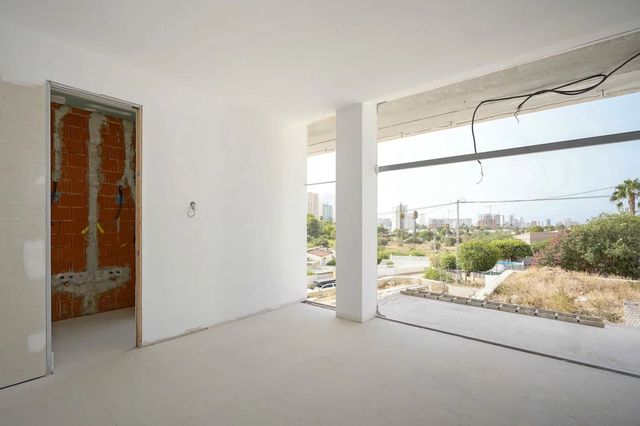 Chalet de 3 habitaciones en Pueblo, Calpe / Calp en venta con piscina garaje - 1.150.000 € (Ref: 10045648)