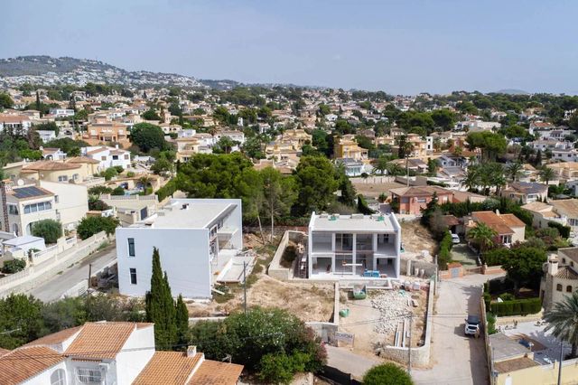 Chalet de 3 habitaciones en Pueblo, Calpe / Calp en venta con piscina garaje - 1.150.000 € (Ref: 10045648)