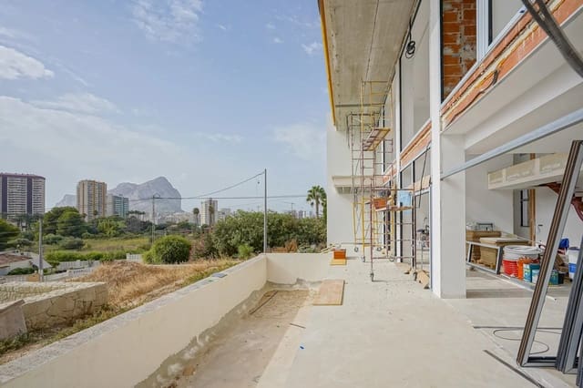 3 chambre Villa/Maison à vendre à Calpe / Calp avec piscine - 1 199 000 € (Ref: 10045649)