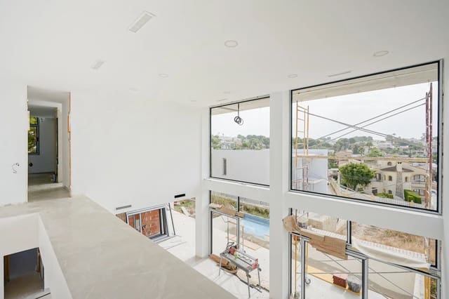 3 chambre Villa/Maison à vendre à Calpe / Calp avec piscine - 1 199 000 € (Ref: 10045649)
