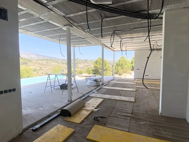 3 chambre Villa/Maison à vendre à Calpe / Calp avec piscine - 1 135 000 € (Ref: 10045651)