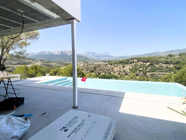 3 chambre Villa/Maison à vendre à Pueblo, Calpe / Calp avec piscine garage - 1 135 000 € (Ref: 10045651)