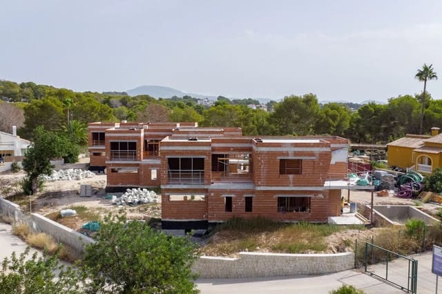 Chalet de 3 habitaciones en Calpe / Calp en venta con piscina - 925.000 € (Ref: 10045652)