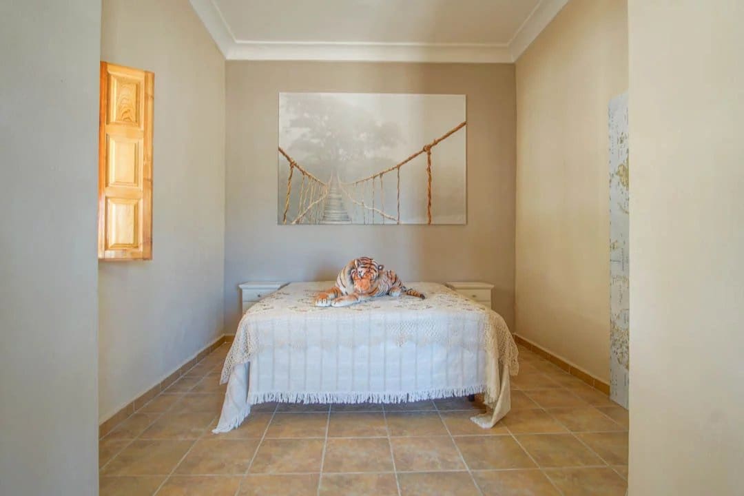 8 slaapkamer Villa te koop in La Nucia met zwembad - € 2.500.000 (Ref: 10045655)