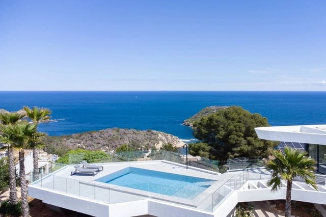 4 slaapkamer Villa te koop in Centro ciudad, Javea / Xàbia met zwembad garage - € 3.995.000 (Ref: 10045656)