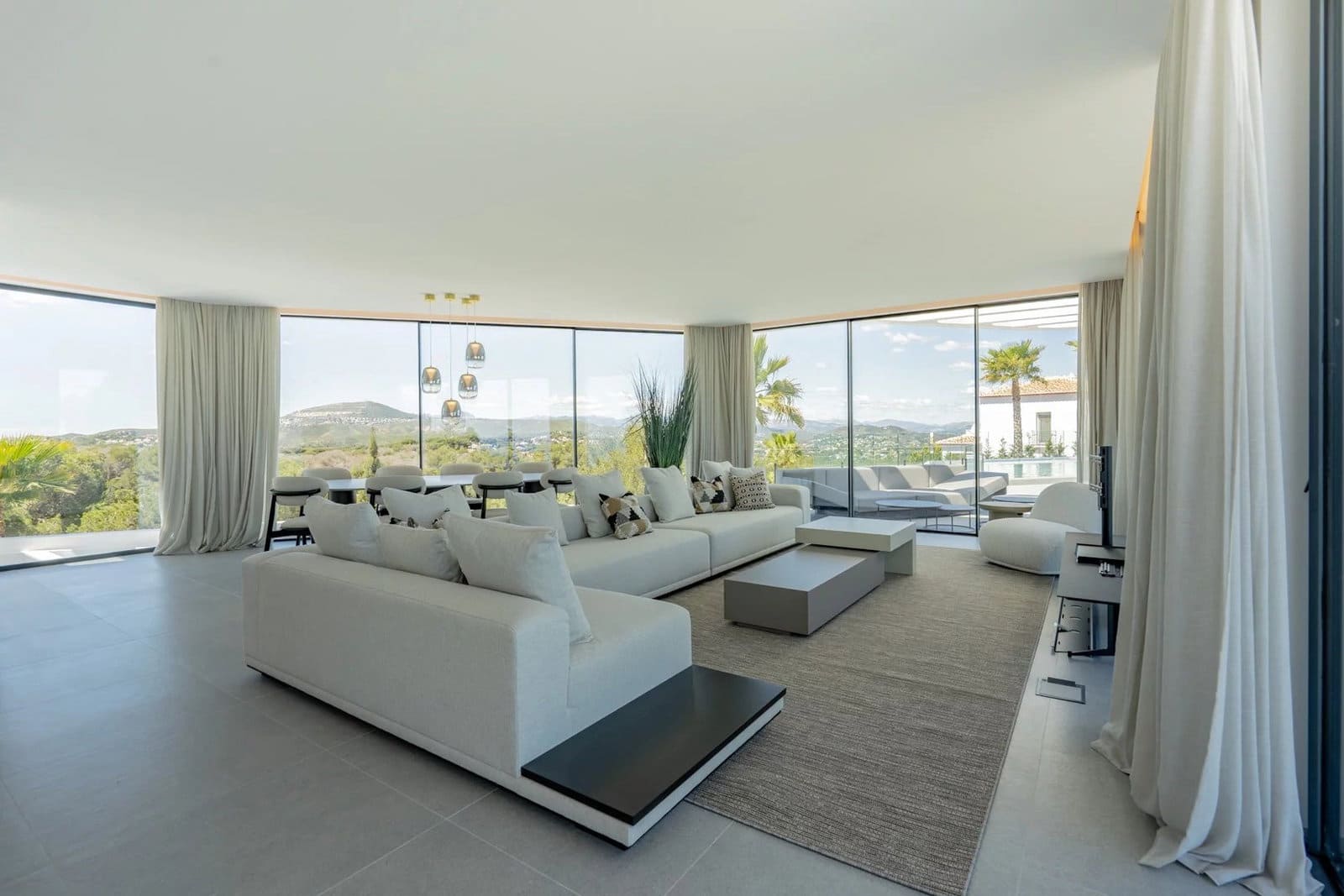 4 bedroom Villa for sale in Javea / Xabia with pool garage - € 3,995,000 (Ref: 10045656)