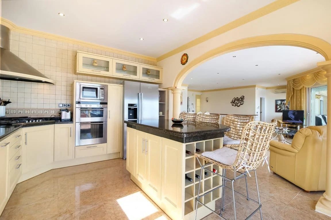 4 chambre Villa/Maison à vendre à Moraira avec piscine - 1 550 000 € (Ref: 10045657)
