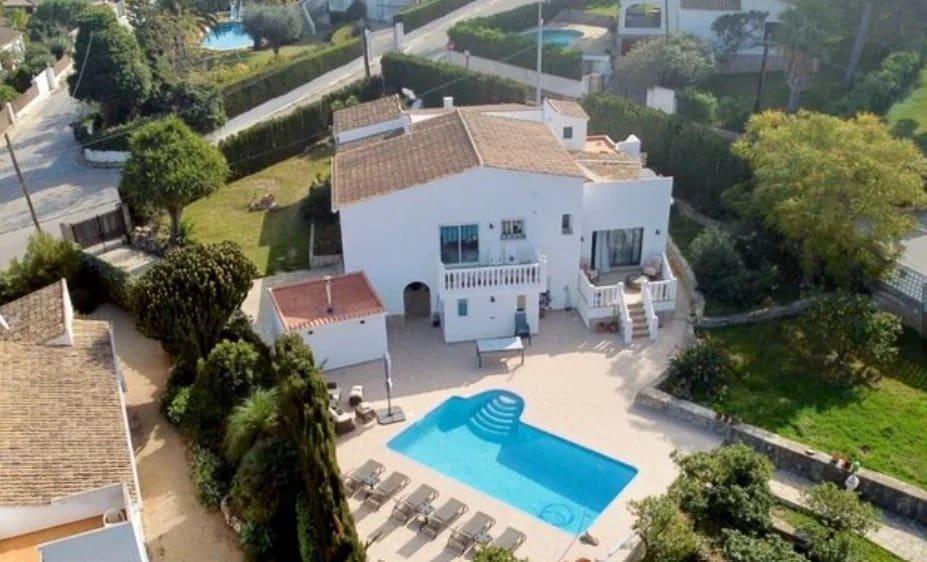 5 sypialnia Willa na sprzedaż w Javea / Xabia z basenem - 950 000 € (Ref: 10045660)
