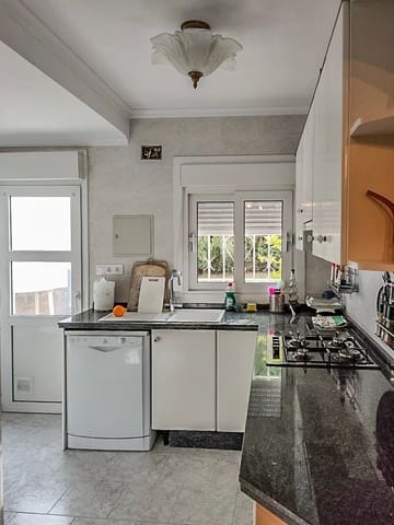 5 chambre Villa/Maison à vendre à Centro ciudad, Javea / Xàbia avec piscine garage - 950 000 € (Ref: 10045660)